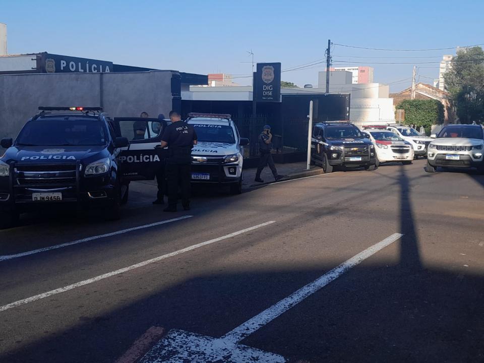 Foto 2 de 3 — Preso por integrar quadrilha especializada em roubos é suspeito de participação em assalto em Araraquara